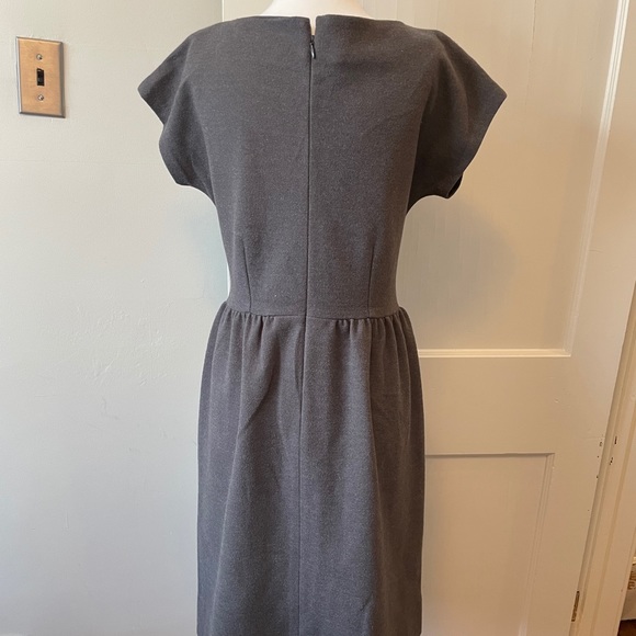 🌸JCrew gray dress - Picture 6 of 12